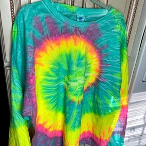 Plus Size Long Sleeve Tye Dye Tee 3x